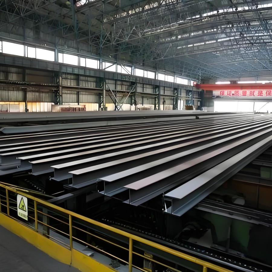 Factory manufacturer supplies low prices various specifications H beams for sale (1)(1).jpg