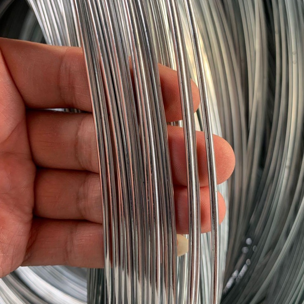 galvanized wire.jpg