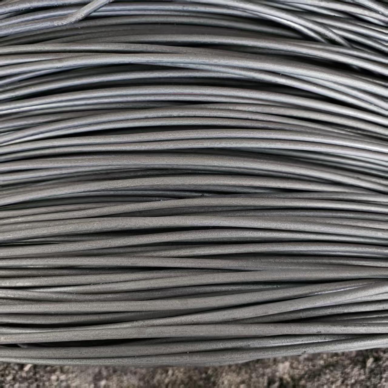 Low prices, high quality, customizable carbon steel wire rods (2).jpg