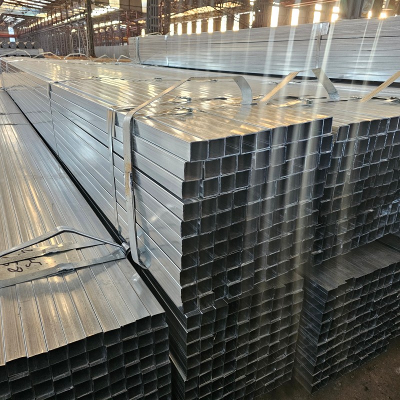 Top Quality Hot Dipped Galvanized Rectangular Square Steel for Outdoor Structures (1).jpg